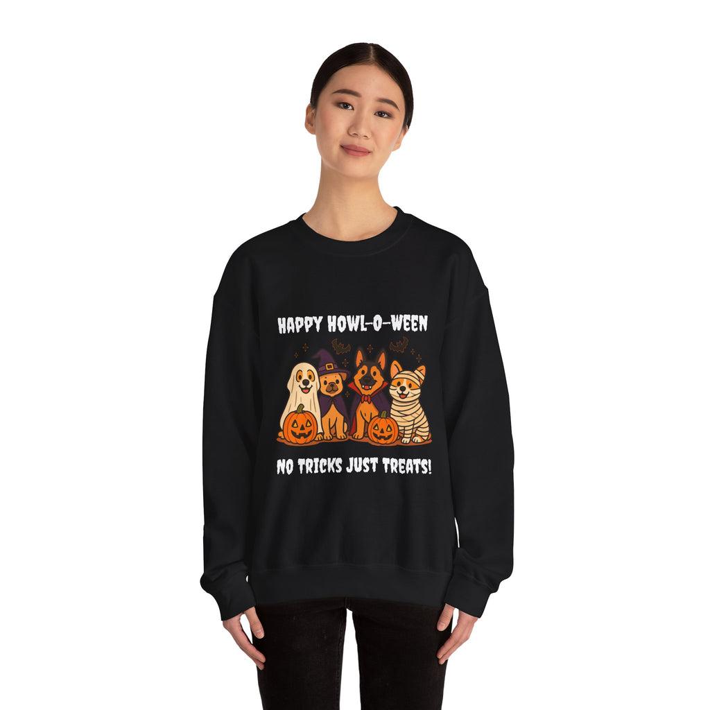 Funny Dog Halloween Sweatshirt – Happy Howl-O-Ween Dog Costume Graphic Sweatshirt | Cute Dog Halloween Party Sweatshirt