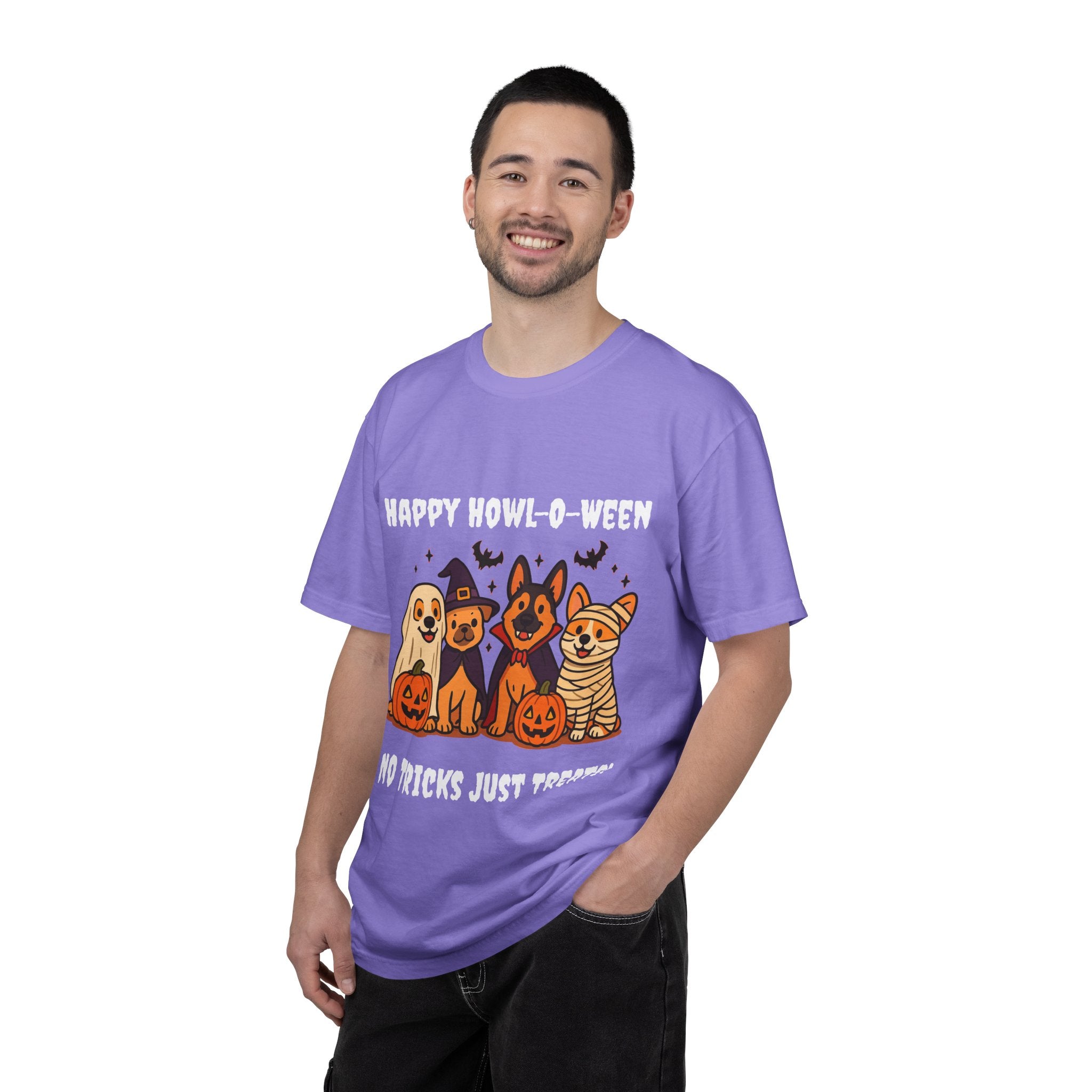 Funny Dog Halloween Shirt – Happy Howl-O-Ween Dog Costume Graphic Tee | Cute Dog Halloween Party Shirt