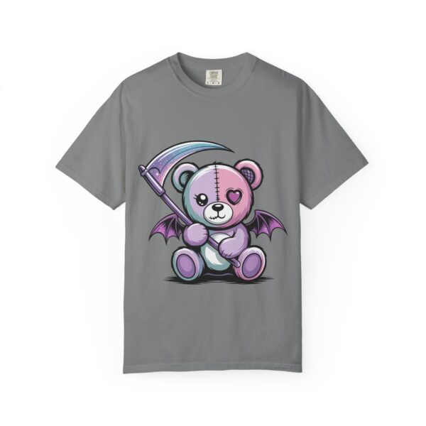 Pastel Goth Teddy Bear T-Shirt – Cute Dark Aesthetic Bear with Scythe | Creepy Cute Kawaii Goth Graphic