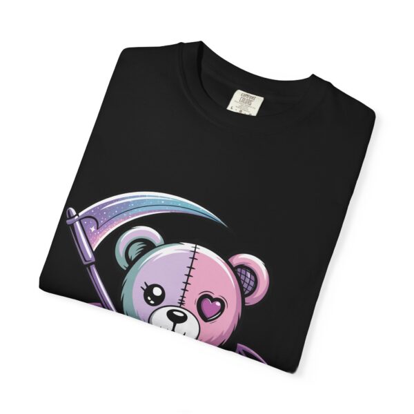 Pastel Goth Teddy Bear T-Shirt – Cute Dark Aesthetic Bear with Scythe | Creepy Cute Kawaii Goth Graphic