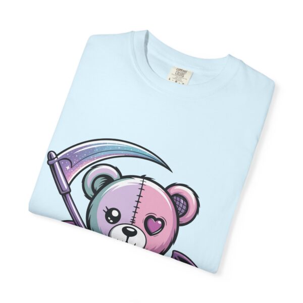 Pastel Goth Teddy Bear T-Shirt – Cute Dark Aesthetic Bear with Scythe | Creepy Cute Kawaii Goth Graphic