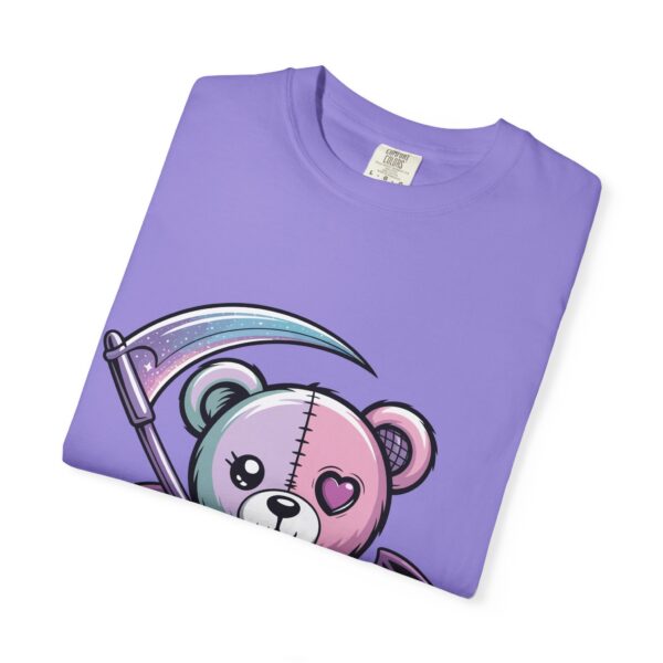 Pastel Goth Teddy Bear T-Shirt – Cute Dark Aesthetic Bear with Scythe | Creepy Cute Kawaii Goth Graphic